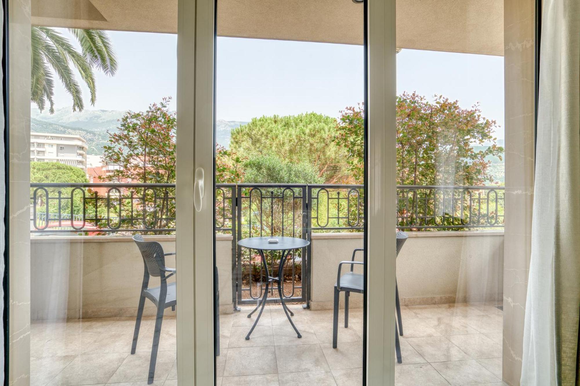 Ap Royal Oak - 2 Bedroom In Budva