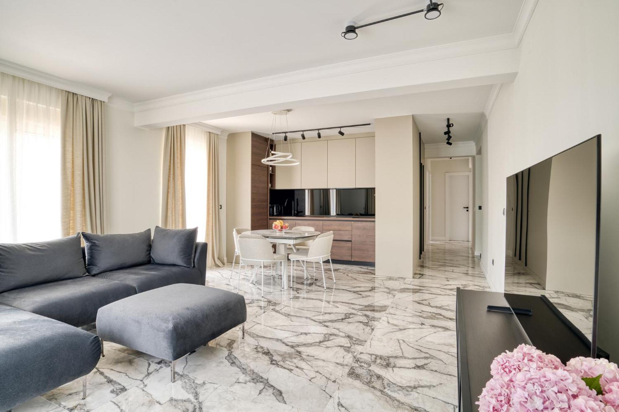 Ap Royal Oak - 2 Bedroom In Apartment