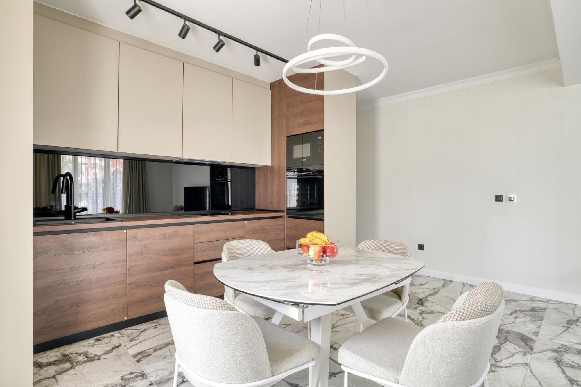Ap Royal Oak - 2 Bedroom In Apartment Budva