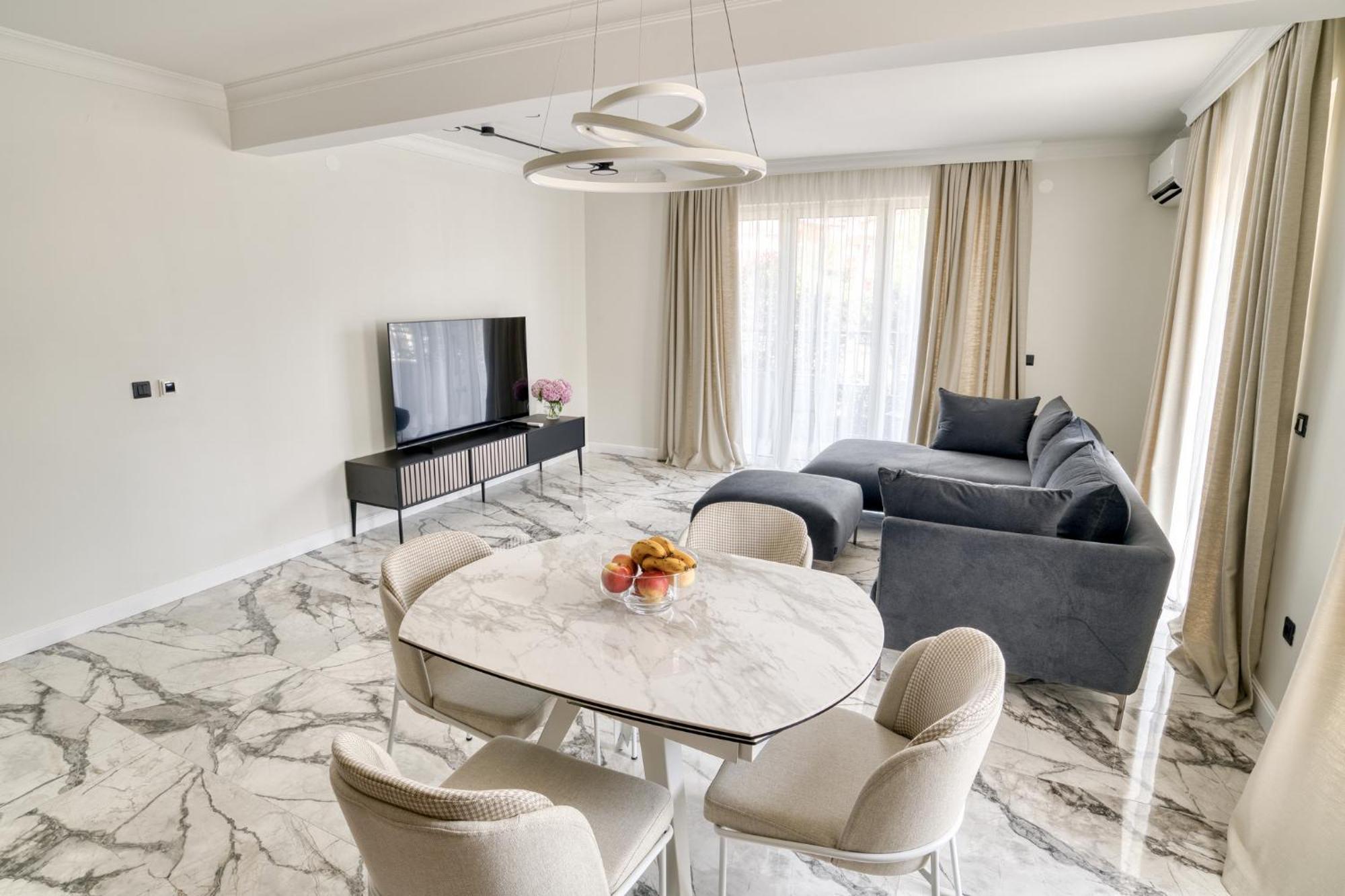 Ap Royal Oak - 2 Bedroom In Budva